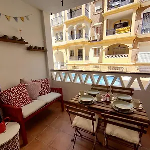 https://precioso-apartamento-con-piscina-cerca-de-la-playa.es-andalucia.com