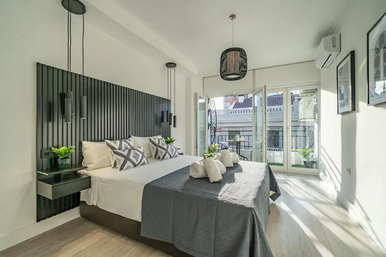 Xpce Teatro Square Apartment Malaga