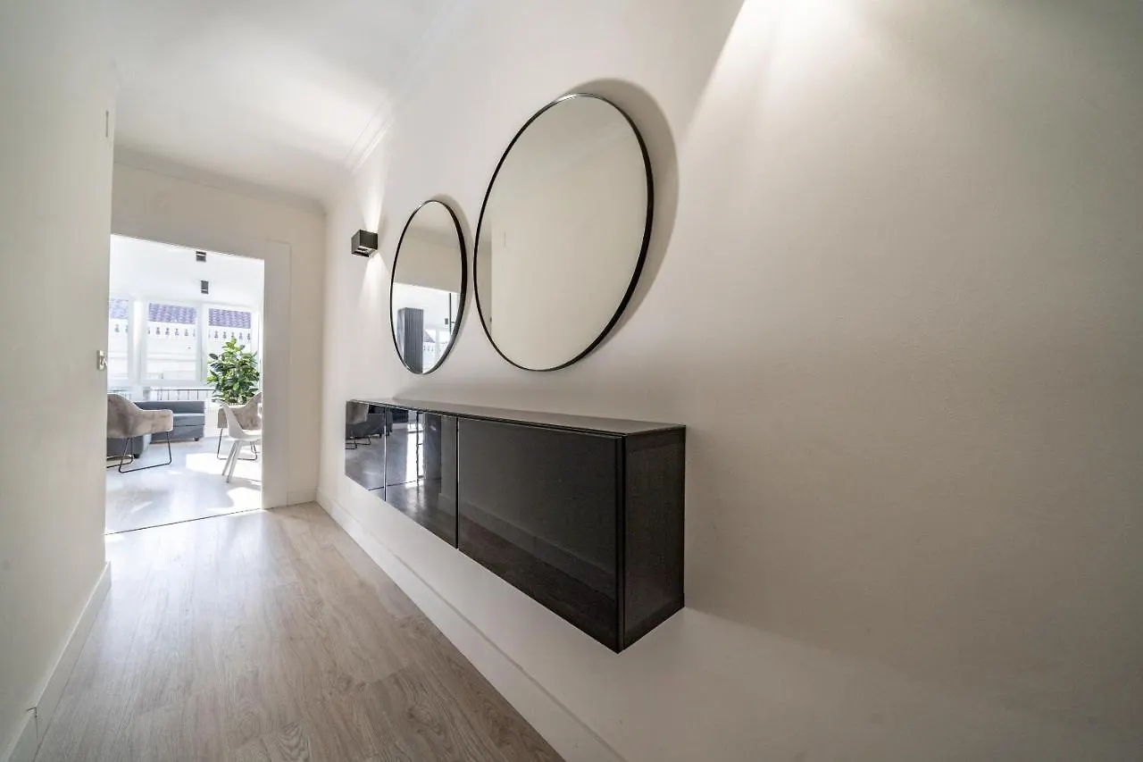 Xpce Teatro Square Apartment Malaga