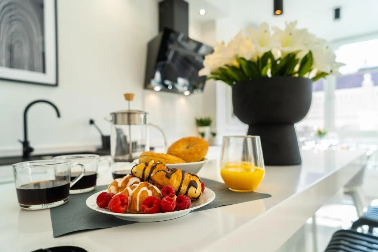Xpce Teatro Square Apartment Malaga 0*,  Spain