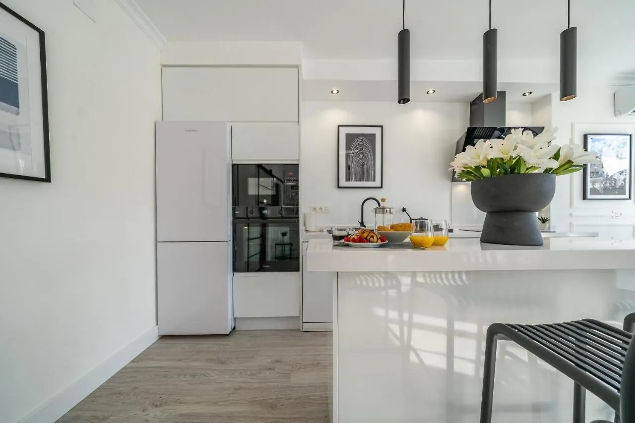 Xpce Teatro Square Apartment Malaga Spain