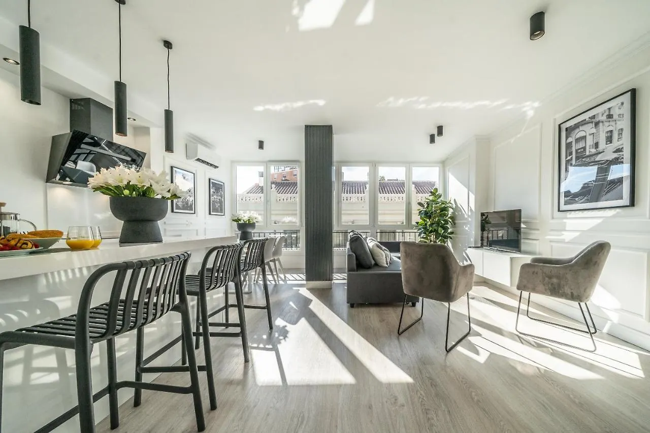 Apartamento Xpce Teatro Square Málaga España